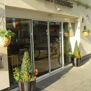 hotel-petersburg-dusseldorf.topcolognehotels.com/